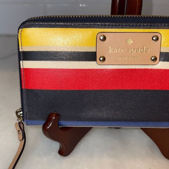 Kate Spade Wallet Leather Multicolor Striped Canvas Full Zip Continental Wallet - Picture 2 of 16
